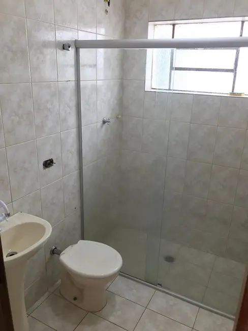 Foto 5 de Casa com 2 quartos à venda, 144m2 em Jardim Ana Rosa, Taubate - SP