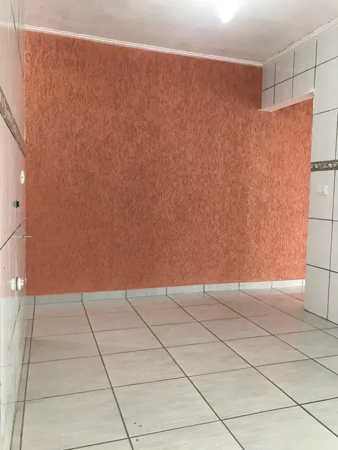 Foto 1 de Casa com 2 quartos à venda, 144m2 em Jardim Ana Rosa, Taubate - SP