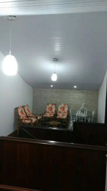 Foto 3 de Casa com 5 quartos à venda, 220m2 em Moreira César, Pindamonhangaba - SP