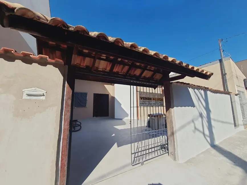 Foto 1 de Casa com 4 quartos à venda, 170m2 em Centro, Pindamonhangaba - SP