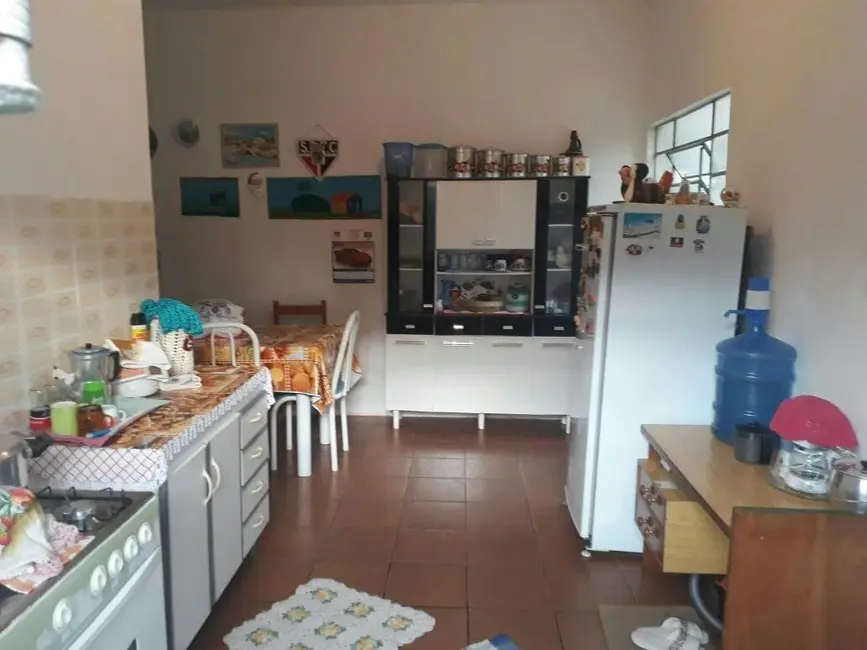 Foto 6 de Casa com 2 quartos à venda, 90m2 em Conjunto Residencial Araretama, Pindamonhangaba - SP