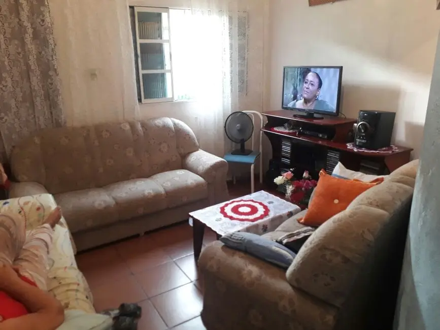 Foto 3 de Casa com 2 quartos à venda, 90m2 em Conjunto Residencial Araretama, Pindamonhangaba - SP