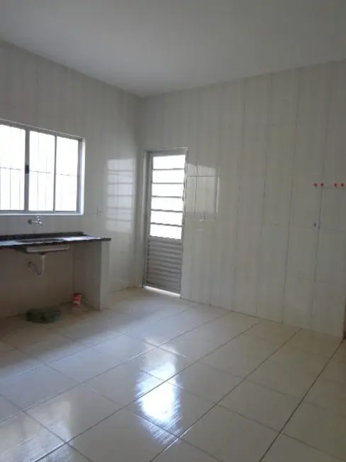 Foto 4 de Casa com 2 quartos à venda, 70m2 em Residencial Maricá, Pindamonhangaba - SP