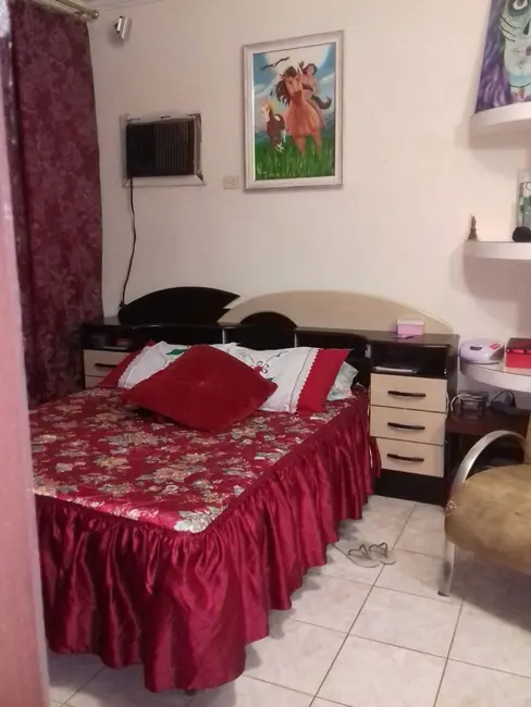 Foto 2 de Casa com 3 quartos à venda, 210m2 em Tremembe - SP