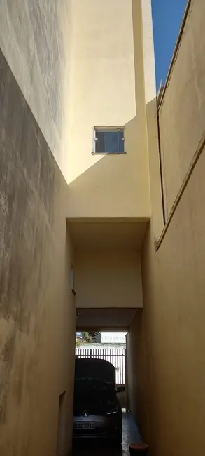 Foto 7 de Sobrado com 7 quartos à venda, 416m2 em Pindamonhangaba - SP