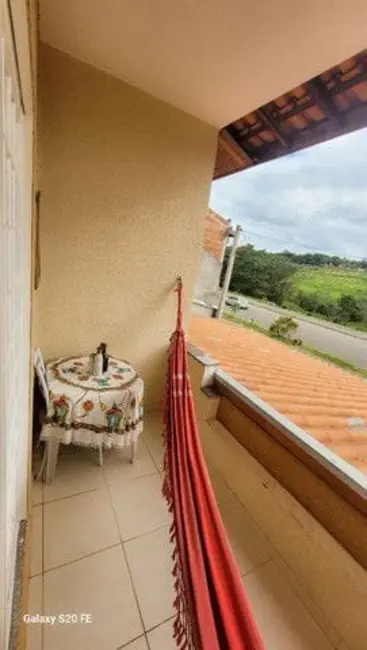 Foto 2 de Casa com 2 quartos à venda e para alugar em Jardim Continental II, Taubate - SP