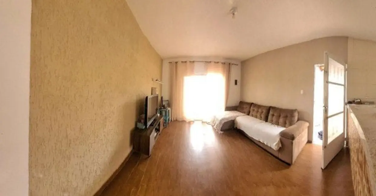 Foto 1 de Casa com 2 quartos à venda e para alugar em Jardim Continental II, Taubate - SP