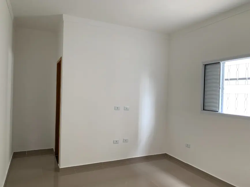 Foto 6 de Casa com 2 quartos à venda, 65m2 em Residencial Estoril, Taubate - SP