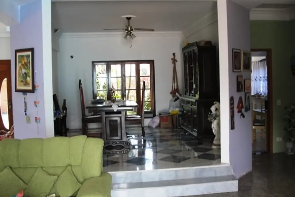 Foto 4 de Sobrado com 4 quartos à venda e para alugar, 274m2 em Jardim Residencial Doutor Lessa, Pindamonhangaba - SP