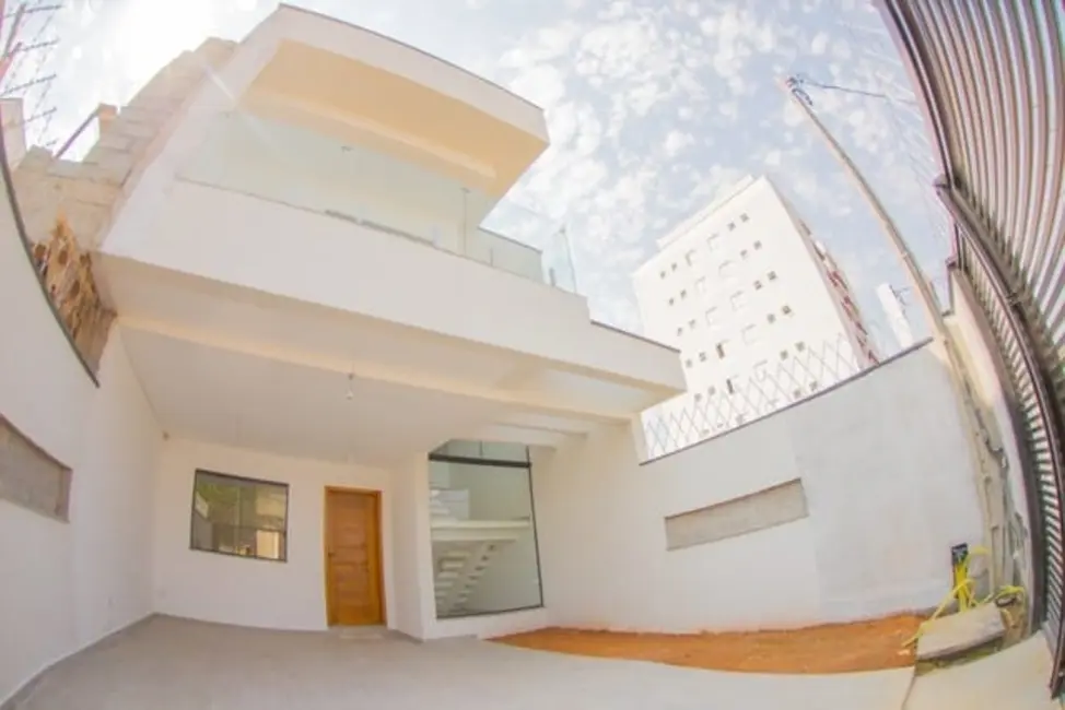 Foto 1 de Sobrado com 3 quartos à venda, 178m2 em Taubate - SP