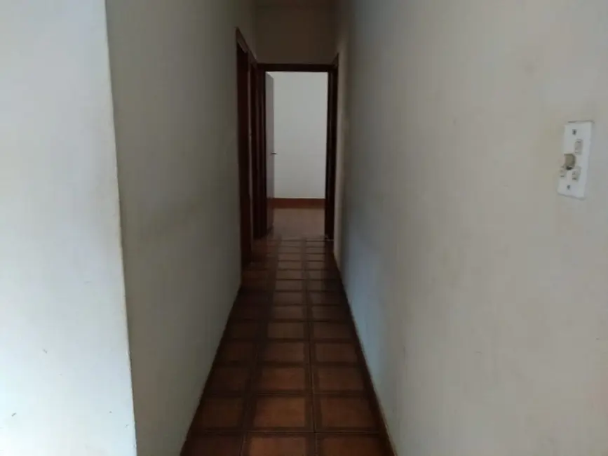 Foto 7 de Casa com 3 quartos à venda, 320m2 em Jardim Rosely, Pindamonhangaba - SP