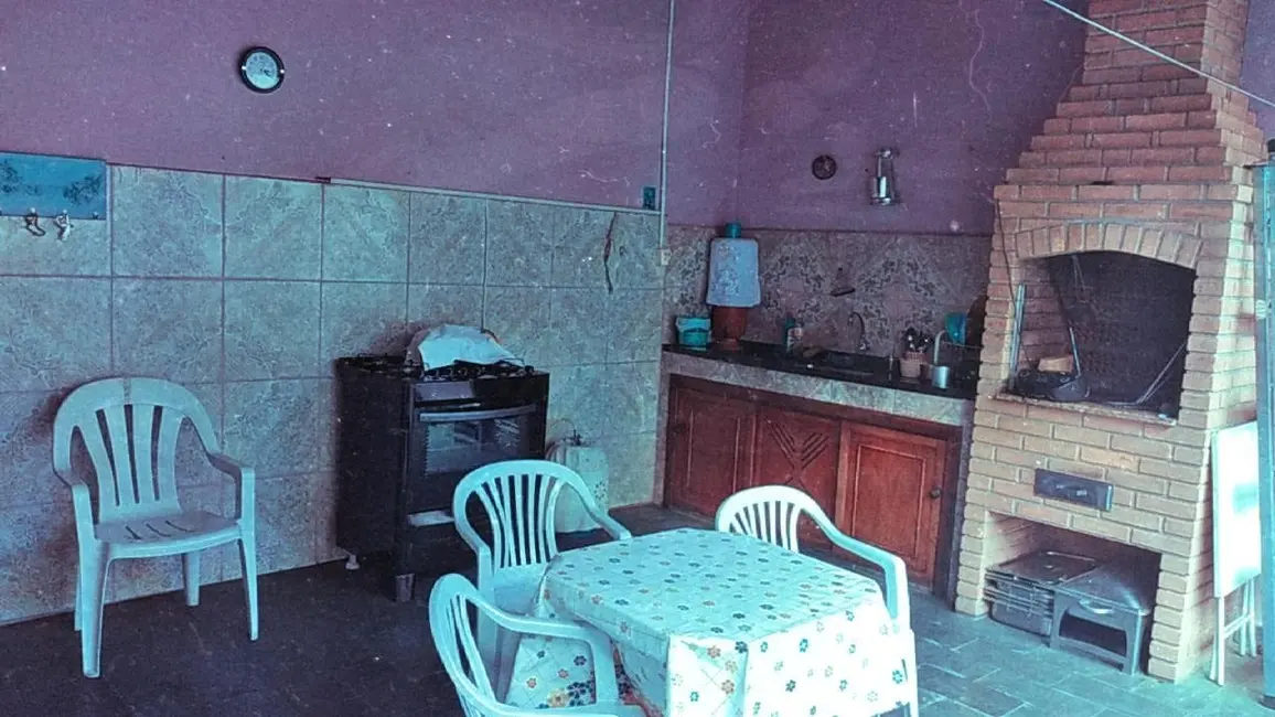 Foto 9 de Casa com 2 quartos à venda, 90m2 em Pindamonhangaba - SP