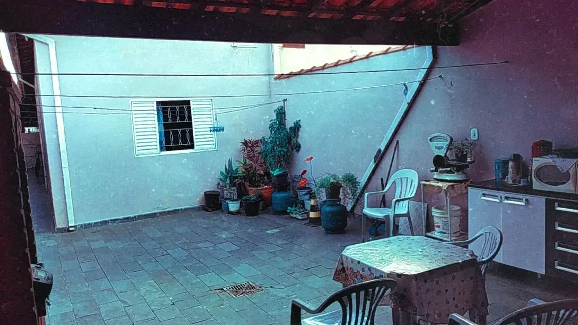 Foto 7 de Casa com 2 quartos à venda, 90m2 em Pindamonhangaba - SP