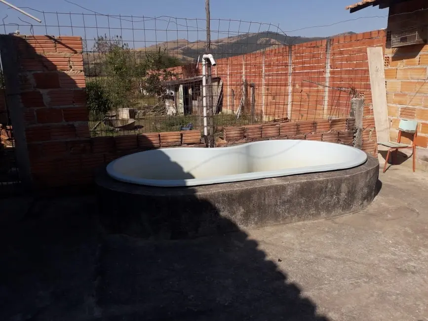 Foto 5 de Casa com 2 quartos à venda, 180m2 em Roseira - SP