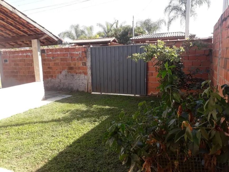 Foto 9 de Casa com 2 quartos à venda, 180m2 em Roseira - SP