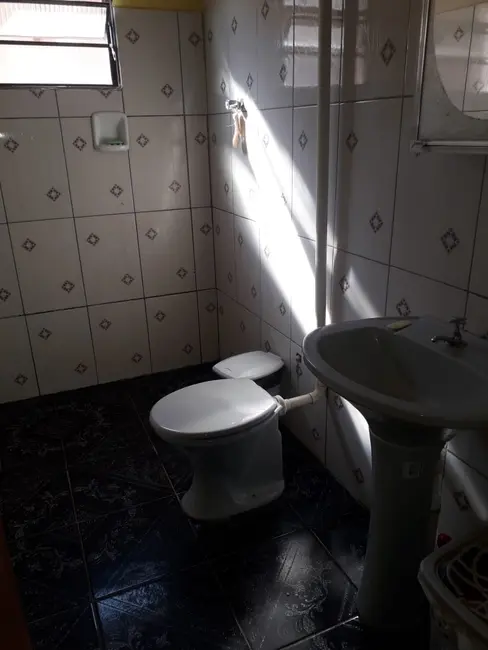 Foto 8 de Casa com 2 quartos à venda, 180m2 em Roseira - SP