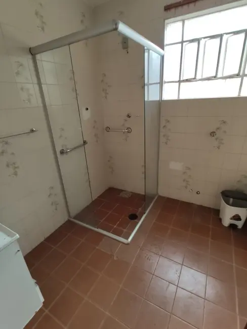 Foto 1 de Casa com 2 quartos à venda, 180m2 em Centro, Taubate - SP