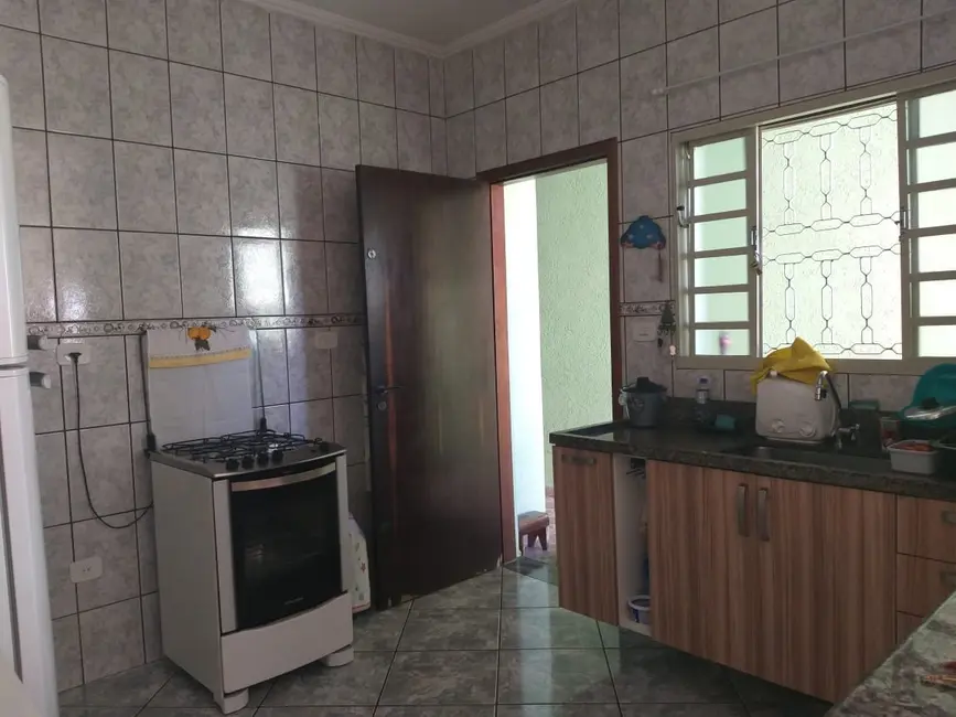 Foto 7 de Sobrado com 3 quartos à venda, 130m2 em Parque das Nações, Pindamonhangaba - SP