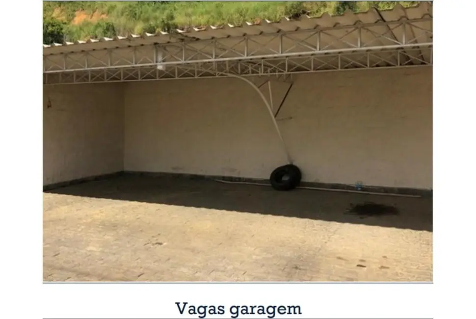 Sobrado com 4 quartos à venda, 215m2 em Aparecida - SP - imagem 3 Foto 3 de Sobrado com 4 quartos à venda, 215m2 em Aparecida - SP