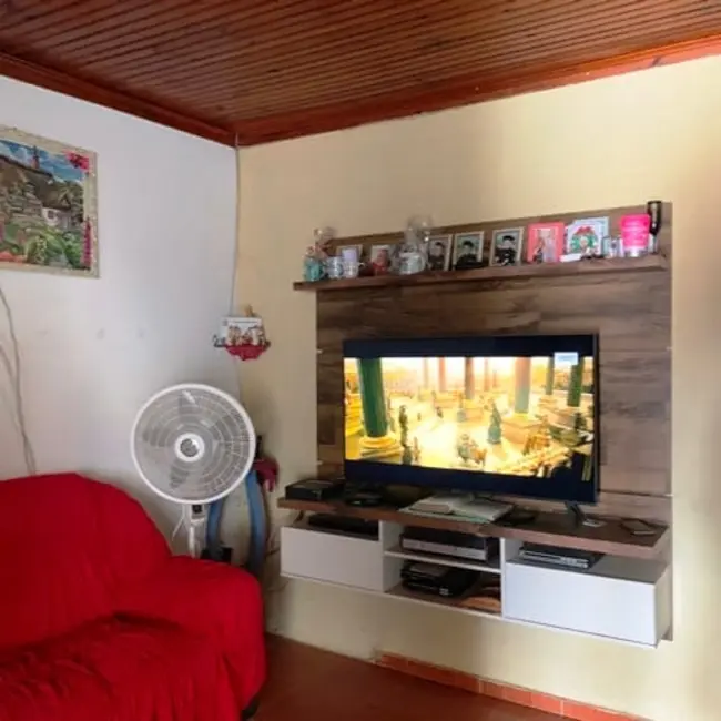 Foto 3 de Casa com 3 quartos à venda, 152m2 em Parque São Domingos, Pindamonhangaba - SP