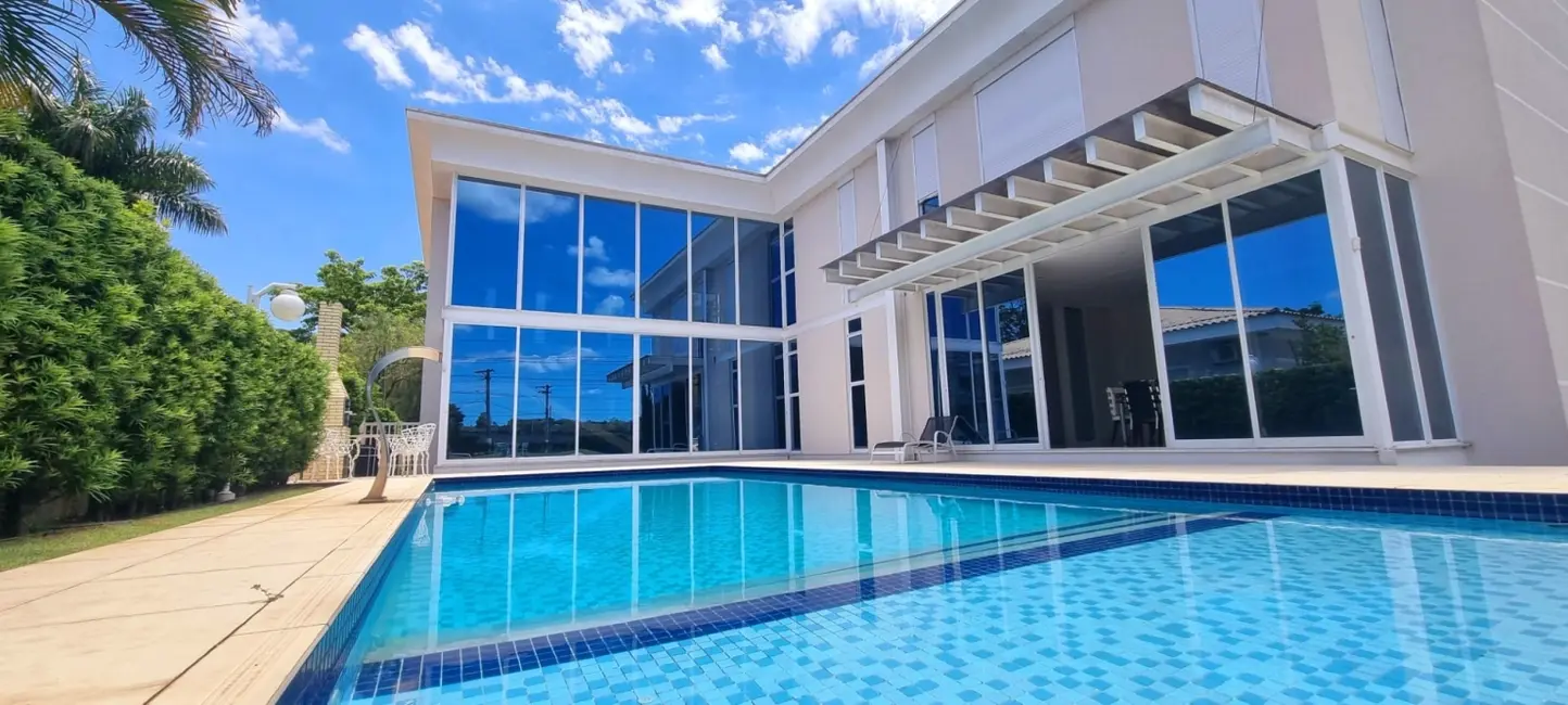 Foto 5 de Sobrado com 4 quartos à venda, 780m2 em Nossa Senhora do Perpétuo Socorro, Pindamonhangaba - SP