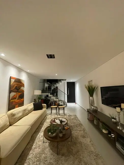 Foto 1 de Casa de Condomínio com 3 quartos à venda, 242m2 em Taubate - SP