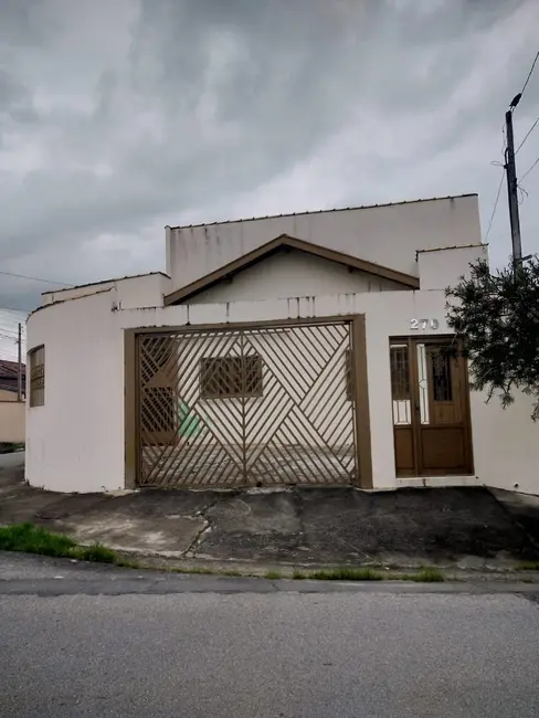 Foto 1 de Casa com 3 quartos à venda, 113m2 em Pindamonhangaba - SP