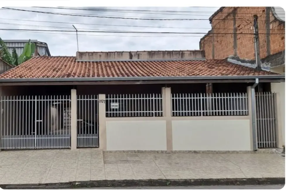 Foto 1 de Casa com 5 quartos à venda, 235m2 em Cidade Nova, Pindamonhangaba - SP