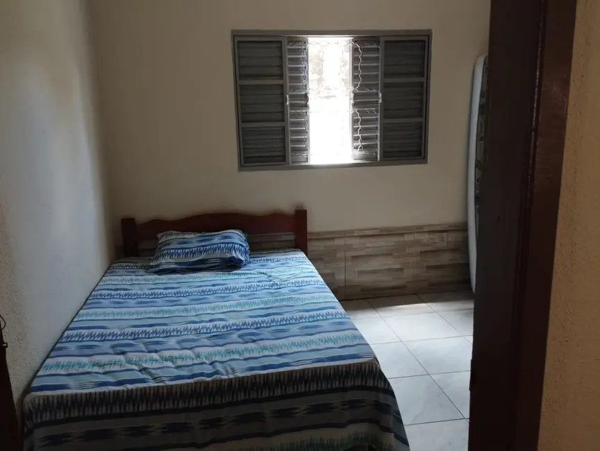 Foto 2 de Casa com 5 quartos à venda, 235m2 em Cidade Nova, Pindamonhangaba - SP