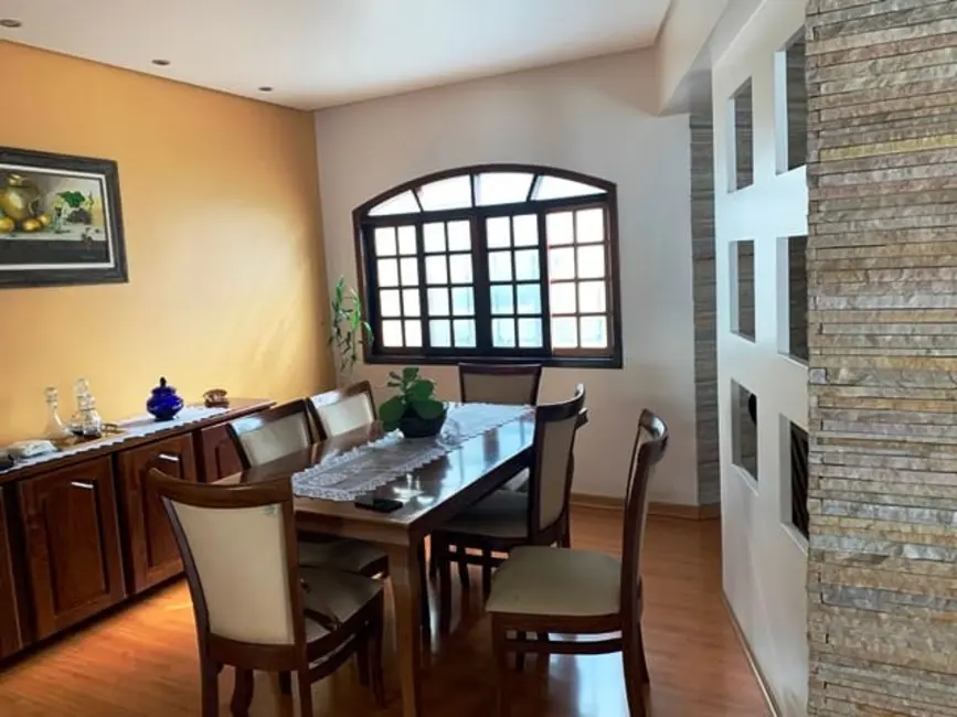 Foto 9 de Casa com 3 quartos à venda, 370m2 em Jardim Residencial Doutor Lessa, Pindamonhangaba - SP