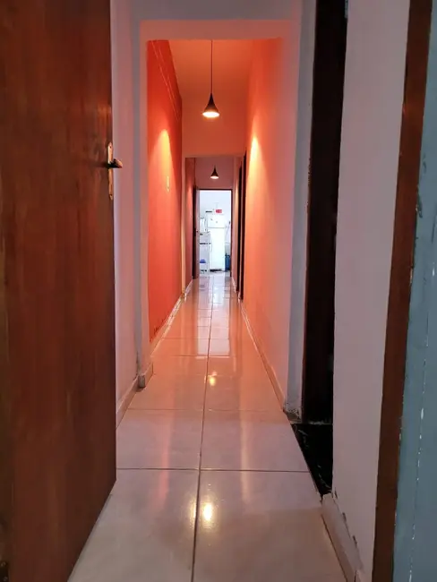 Foto 2 de Casa com 2 quartos à venda, 84m2 em Conjunto Habitacional Terra dos Ipês II (Fase II), Pindamonhangaba - SP