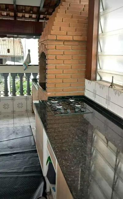 Foto 6 de Casa com 3 quartos à venda, 207m2 em Pindamonhangaba - SP