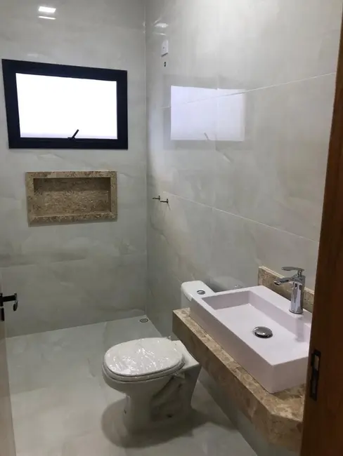 Casa de Condomínio com 3 quartos à venda, 146m2 em Santa Cruz dos Lázaros, Jacarei - SP - imagem 5 Foto 5 de Casa de Condomínio com 3 quartos à venda, 146m2 em Santa Cruz dos Lázaros, Jacarei - SP