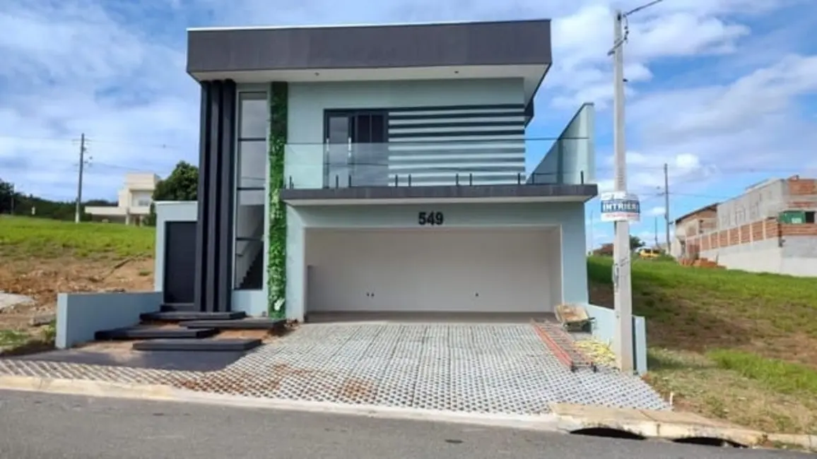 Foto 1 de Sobrado com 3 quartos à venda, 163m2 em Caçapava Velha, Cacapava - SP