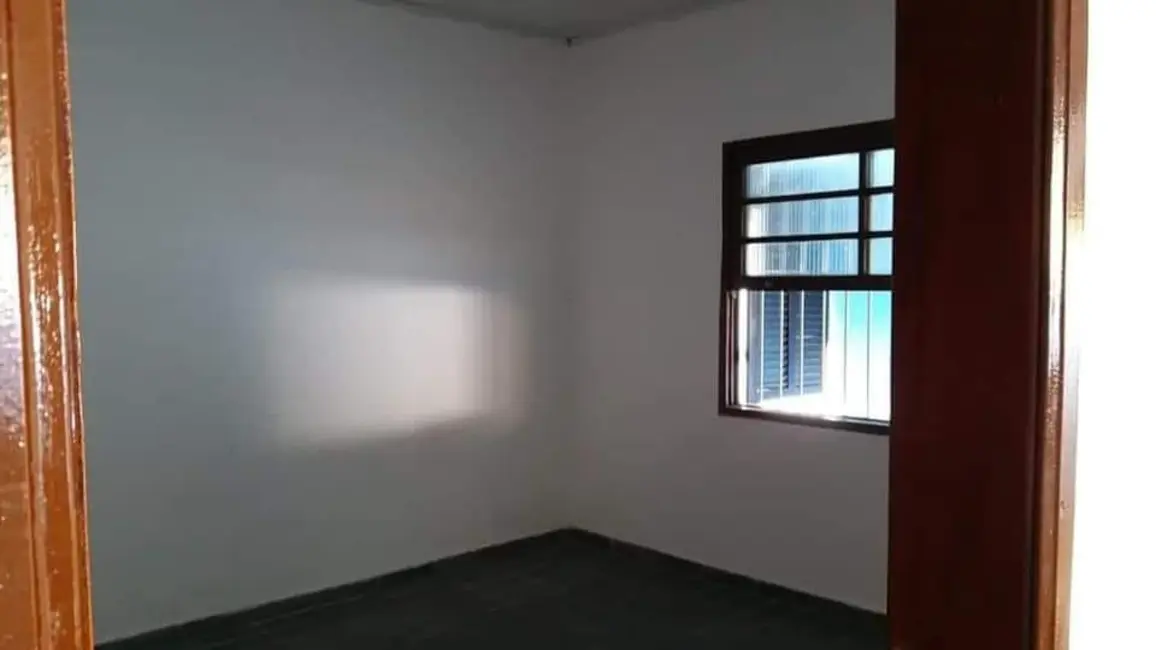 Foto 9 de Casa com 2 quartos à venda, 110m2 em Residencial Maricá, Pindamonhangaba - SP