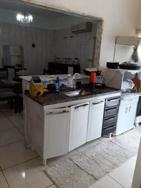 Foto 7 de Casa com 4 quartos à venda em Conjunto Residencial Araretama, Pindamonhangaba - SP