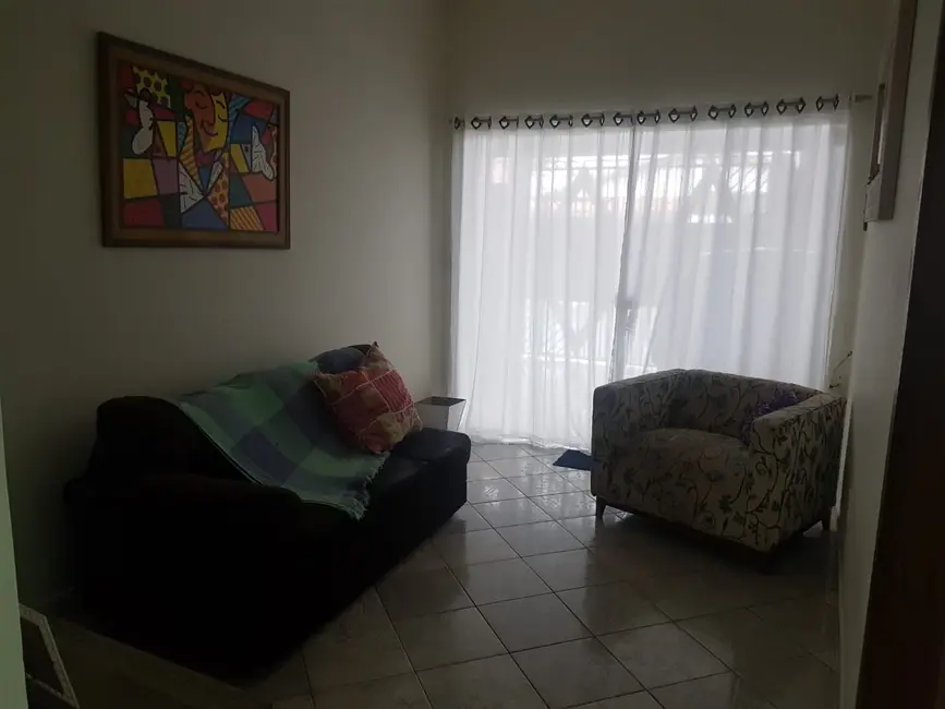 Foto 3 de Casa com 2 quartos à venda, 109m2 em Pindamonhangaba - SP