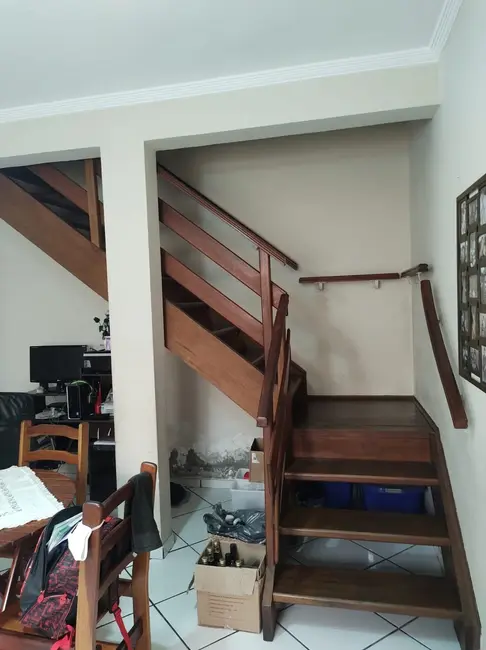 Foto 7 de Casa com 2 quartos à venda, 210m2 em Cidade Industrial, Lorena - SP