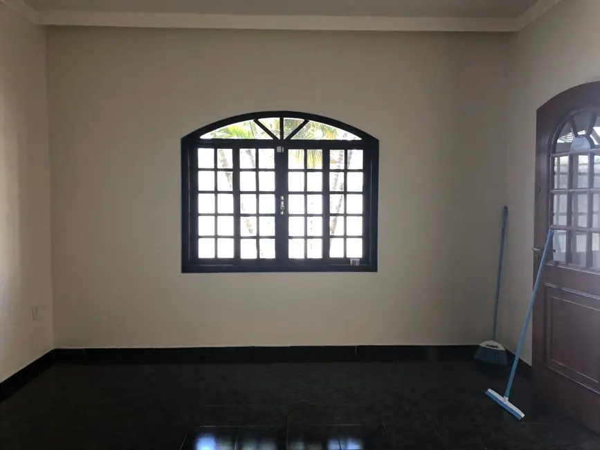 Foto 5 de Casa com 6 quartos à venda, 390m2 em Jardim Residencial Doutor Lessa, Pindamonhangaba - SP