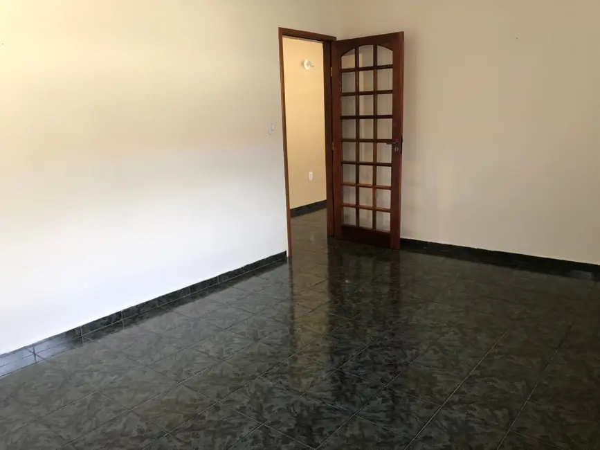 Foto 6 de Casa com 6 quartos à venda, 390m2 em Jardim Residencial Doutor Lessa, Pindamonhangaba - SP