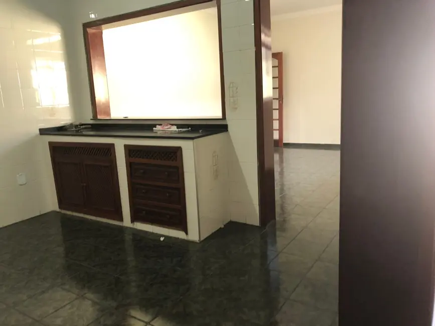 Foto 7 de Casa com 6 quartos à venda, 390m2 em Jardim Residencial Doutor Lessa, Pindamonhangaba - SP
