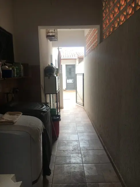 Sobrado com 4 quartos à venda, 100m2 em Pindamonhangaba - SP - imagem 6 Foto 6 de Sobrado com 4 quartos à venda, 100m2 em Pindamonhangaba - SP