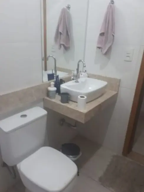 Foto 4 de Casa com 2 quartos à venda, 54m2 em Alto São Pedro, Taubate - SP