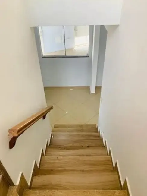 Casa com 2 quartos à venda, 85m2 em Jardim Gurilândia, Taubate - SP - imagem 2 Foto 2 de Casa com 2 quartos à venda, 85m2 em Jardim Gurilândia, Taubate - SP