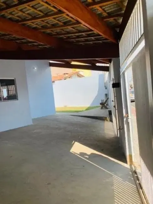 Foto 4 de Casa com 2 quartos à venda, 85m2 em Jardim Gurilândia, Taubate - SP