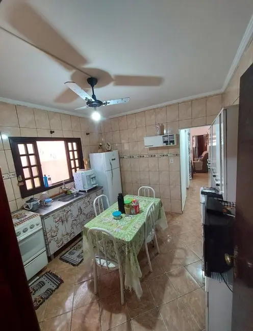 Foto 7 de Casa com 4 quartos à venda, 200m2 em Triângulo, Pindamonhangaba - SP