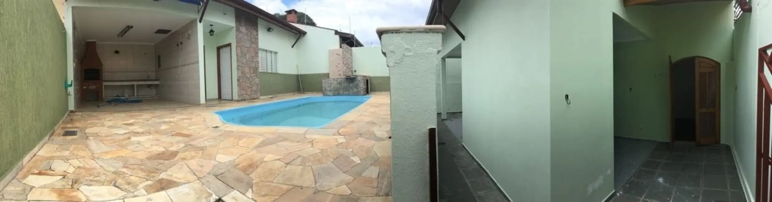 Foto 9 de Casa com 3 quartos à venda, 300m2 em Santana, Pindamonhangaba - SP