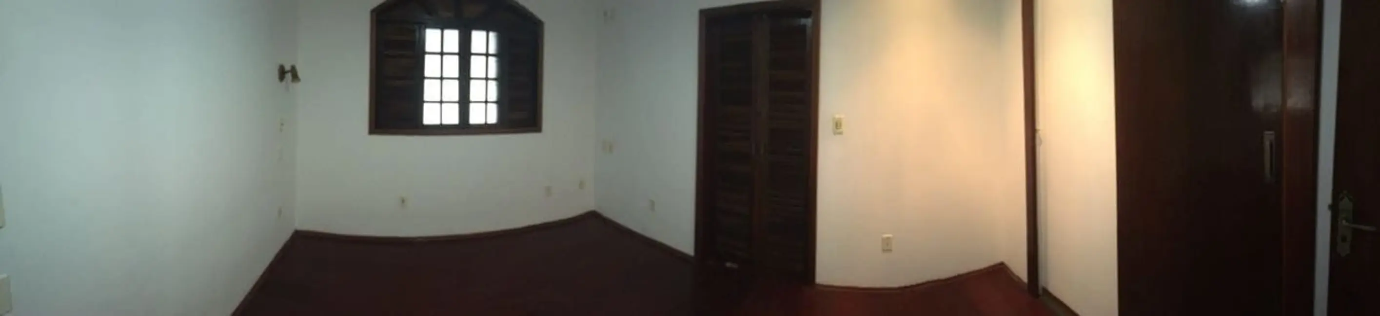 Foto 4 de Casa com 3 quartos à venda, 300m2 em Santana, Pindamonhangaba - SP