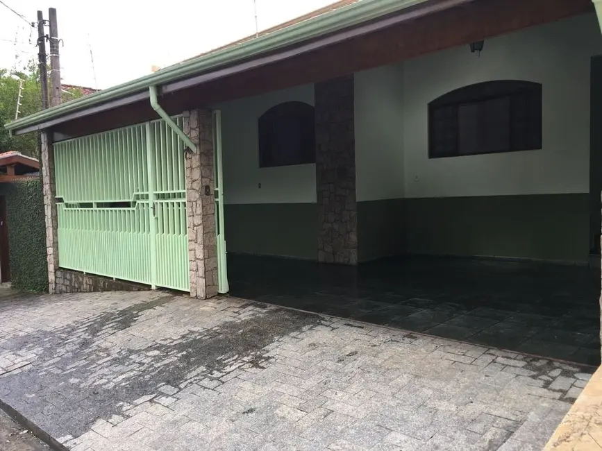 Foto 7 de Casa com 3 quartos à venda, 300m2 em Santana, Pindamonhangaba - SP