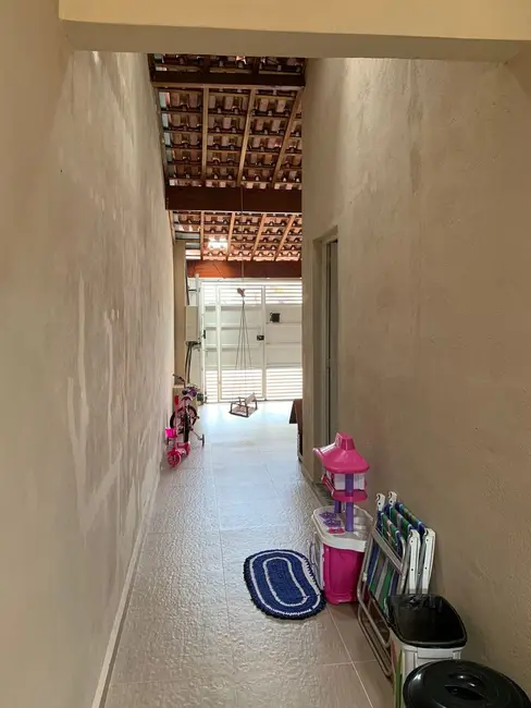Foto 1 de Casa com 2 quartos à venda, 127m2 em Jardim Continental, Taubate - SP